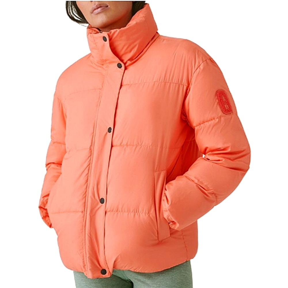 New w/Tags Bass Outdoor Women's Discovery Puffer Jacket Size Large